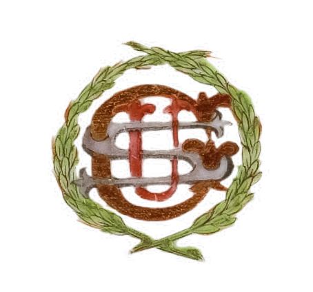 圖為清末廣彩“USG”花鳥人物紋小碟細(xì)節(jié)圖，盤心為字母“USG”，代表美國(guó)總統(tǒng)格蘭特。1868年，美國(guó)皮斯卡塔韋號(hào)（Piscataqua） 船長(zhǎng)阿門（Captain Ammen）在廣州定制一套餐具送給格蘭特將軍夫婦。1869年，當(dāng)這套餐具抵達(dá)美國(guó)時(shí)，尤利塞斯·S·格蘭特已就任第18任美國(guó)總統(tǒng)。（來(lái)源：廣州十三行博物館）